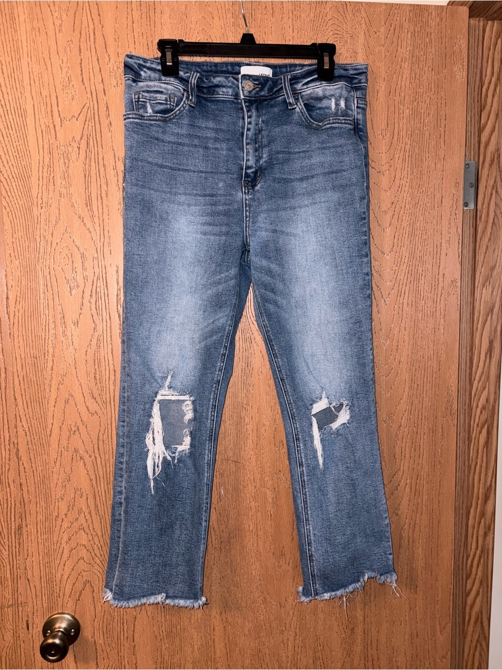 VERVET BY FLYING MONKEY Distressed Light Blue Ankle Crop Jeans size 31